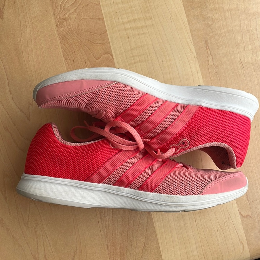 ADIDAS SNEAKERS